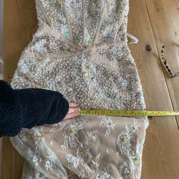 Sherri hill corseted white/ champagne gown - Picture 14 of 15